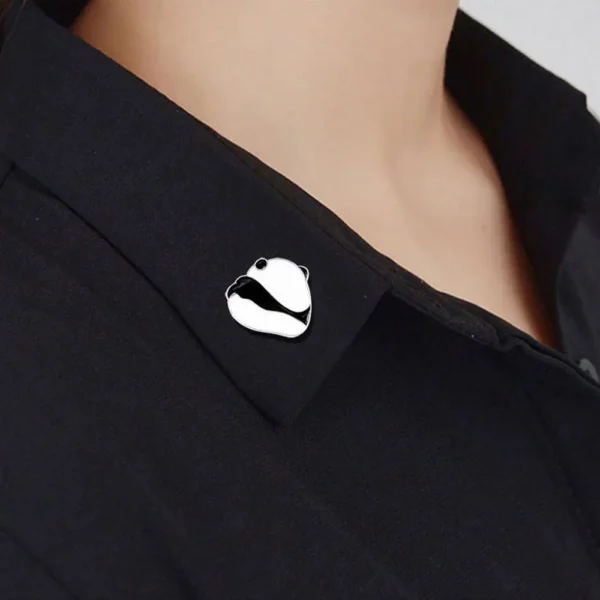 WPDCBR000118-0125-03 Panda Brooch Pin Accessory