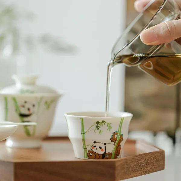 WPLSCPTC0004-0005-02 Original Cute Panda Playing Hand-Painted White Porcelain Tea Cup