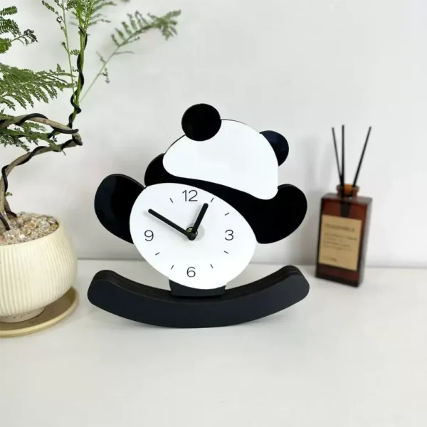 WPHHCL000243 Cartoon Creative Panda Bobblehead Design Silent Clock