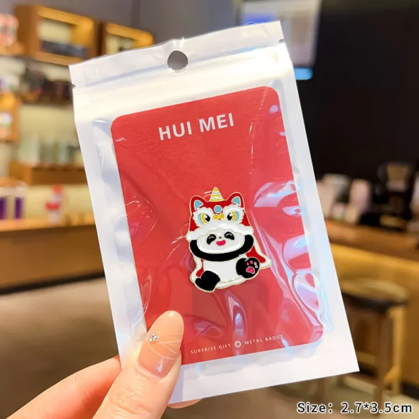 WPDCBR000157 Cartoon Little Panda Brooch Pin Bag Badge