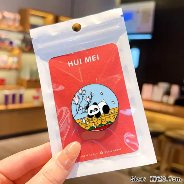 WPDCBR000159 Cartoon Little Panda Brooch Pin Bag Badge