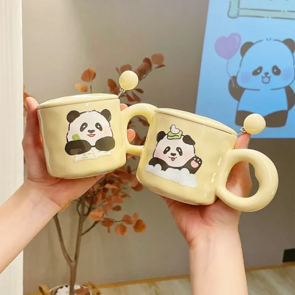 WPLSCPMU0217-0220-02 Cute Cream Color Panda Mug with Lid and Spoon Gift Box Set