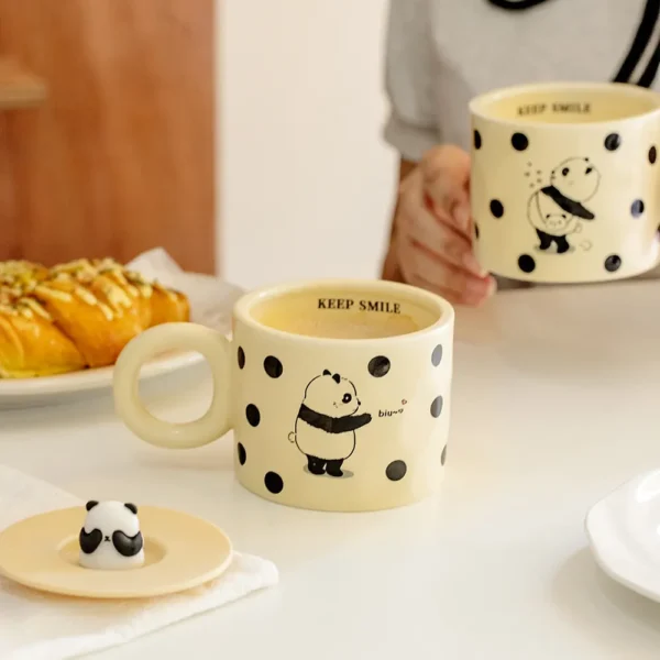 WPLSCPMU0182-0183-01 Cute Little Panda Mug with Lid Water Cup Couple's Gift