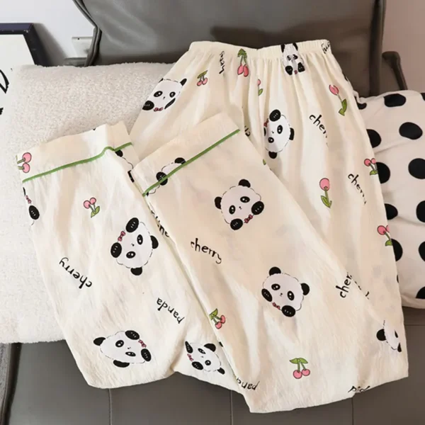 WPCTPM000257-0260-05 Cute Panda and Floral Pajamas Women's Loungewear Set