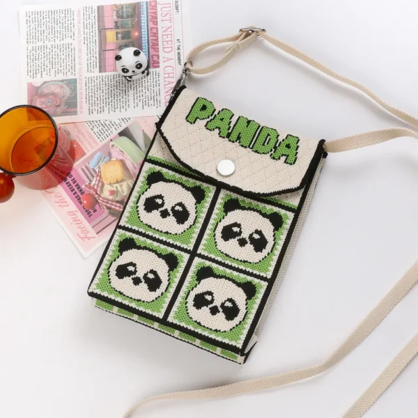 WPBGWB000150 Cute Panda Pattern Hand-Knitted Phone Bag Versatile Handbag Light Green