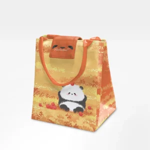 WPBGST000220-01 Panda Hua Hua and Autumn Insulated Lunch Tote Bag