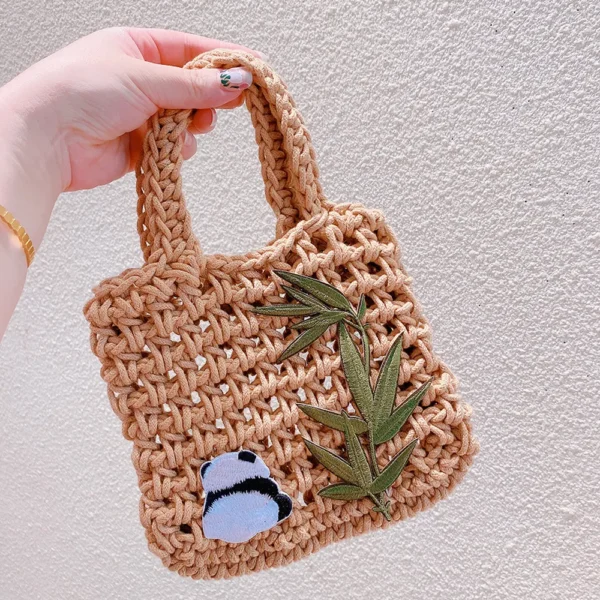 Panda Under Bamboo Leaves Simple Cute Woven Handbag