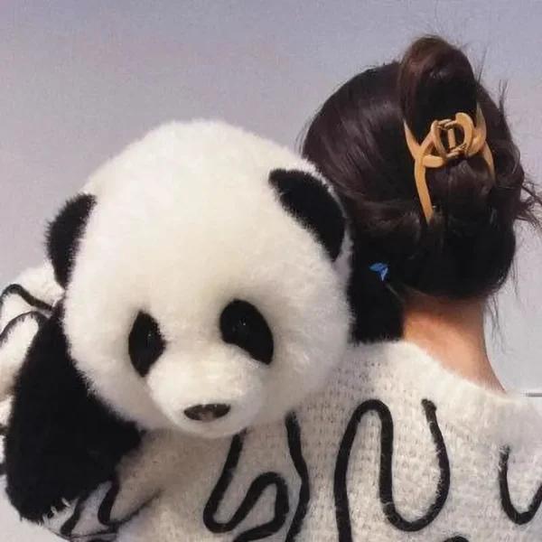 WPDTPT000111-01 Pop Panda Hua Hua Realistic Plush Toy Doll