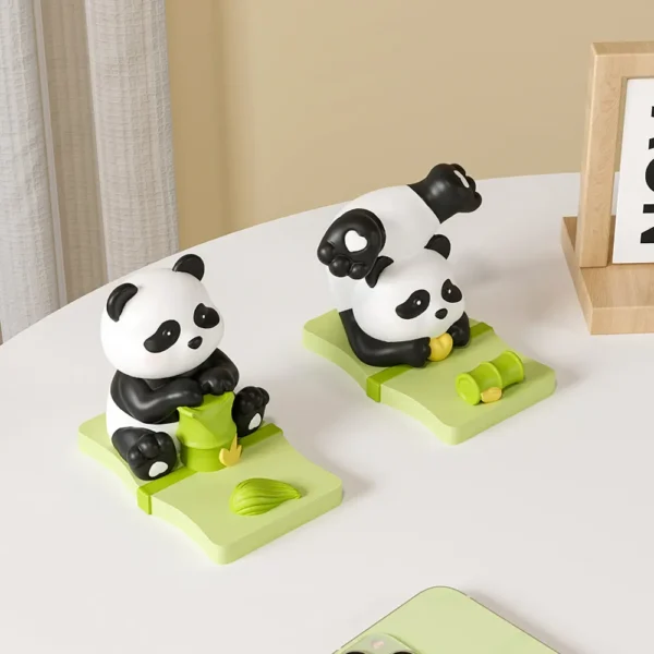 WPDTOM000027-0031-03 Resin Phone Stand Fun Cartoon Panda Desk Decor Ornament