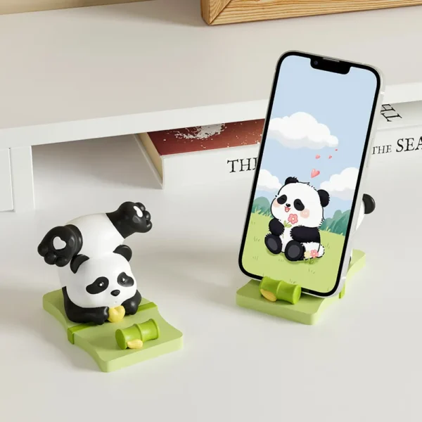 WPDTOM000027-0031-04 Resin Phone Stand Fun Cartoon Panda Desk Decor Ornament