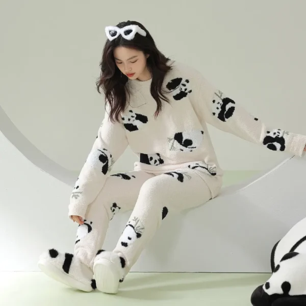 WPCTPM000246-0253-03 Warm Half-Fleece Pajama Couple Casual Panda Loungewear Set