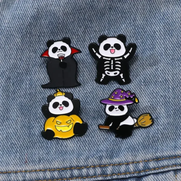 WPDCFM000288-0291-06 Halloween Panda Gift Badge Backpack Decor Fun Brooch Pin
