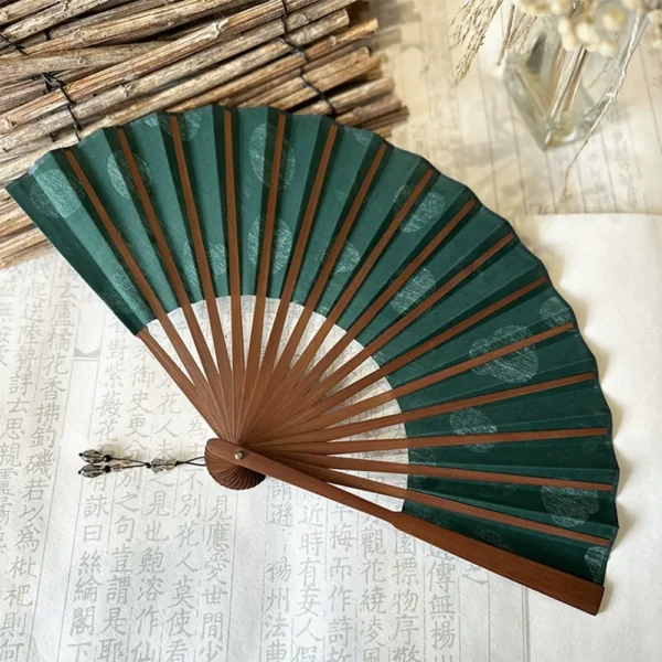 WPLSFN000372-04 Panda Pattern Chinese Traditional Folding Fan Portable Cultural